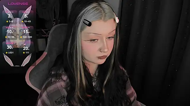 t0riayun0's Live XXX Chat