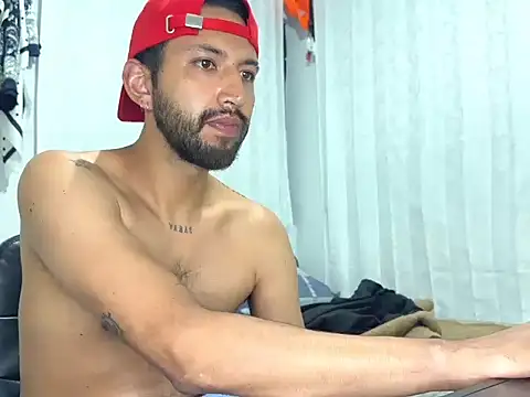 عرض كام thomass1018