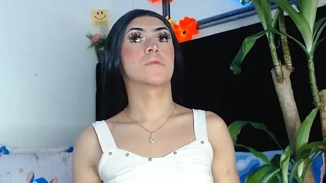 NathalialLooes' Live XXX Chat