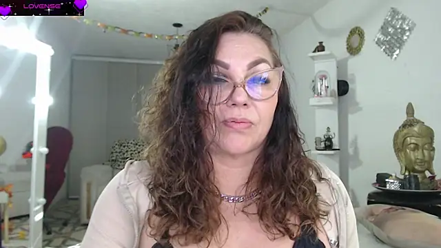 Myrnasexxx Obrolan Langsung XXX