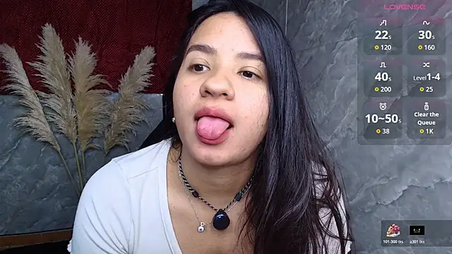 دردشة thepeach_ الجنسية المباشرة