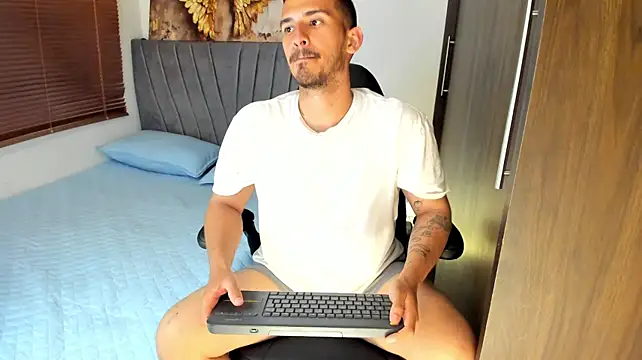 estivii Live XXX-Chat