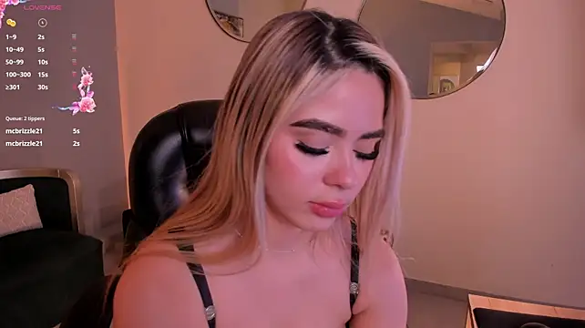 JuanitaClay Live XXX-Chat