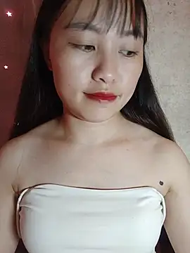 Cherry-squirtt 现场XXX聊天