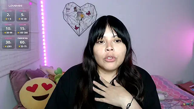 Онлайн чат XXX EllieMoonX