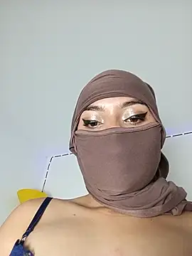 Chatroom XXX en direct de Samira_1