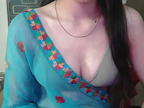 XXX chat uživo modela Simreet_22