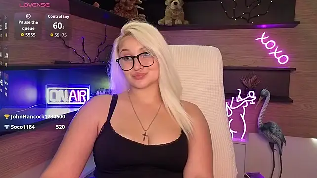 adrelaxina live XXX chat