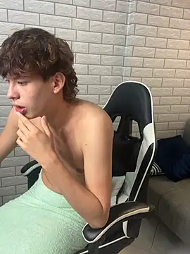 Chat XXX Live Nicola_hard
