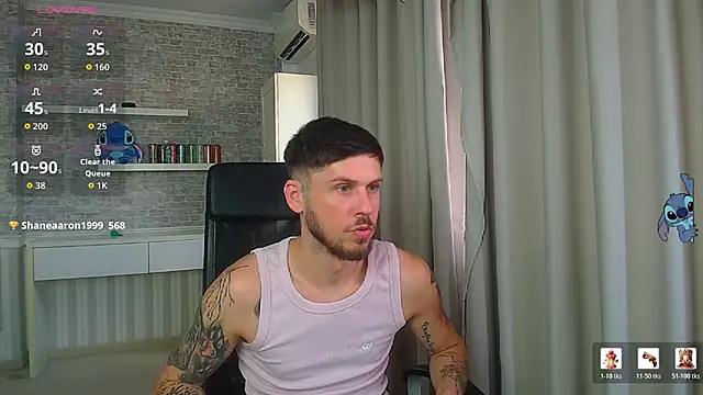 Chat XXX en directo de JonahShaw