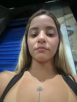 Show de missbella_ na webcam