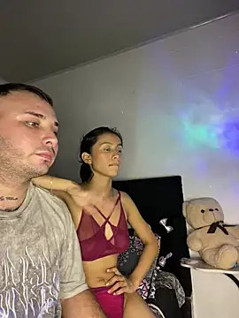 maximo_torreychelli Adlı Modelin Canlı XXX Sohbeti
