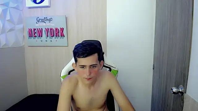 JaxBlue_'s Live XXX Chat