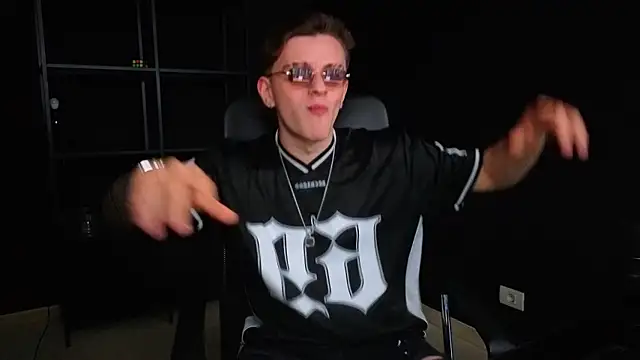 Chat XXX ao vivo de FelixStarkk