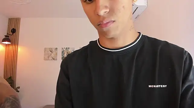 Fun_BoysW Chat XXX live