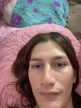 צ'אט XXX בשידור חי של Pride_couple