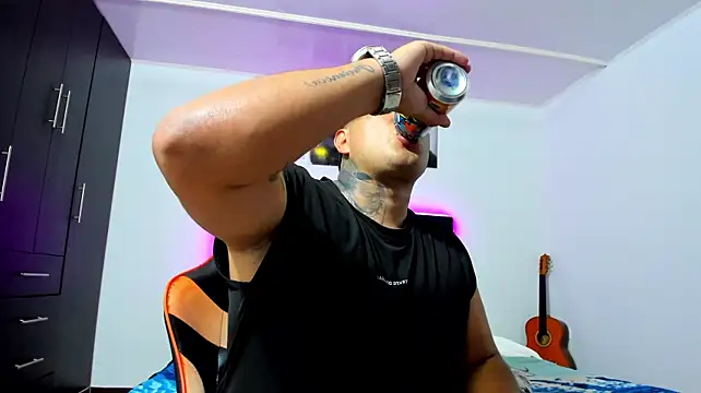 Czat XXX na żywo – thiago__cp01