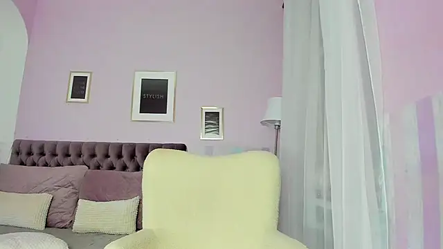 Онлайн чат XXX Evalaniss
