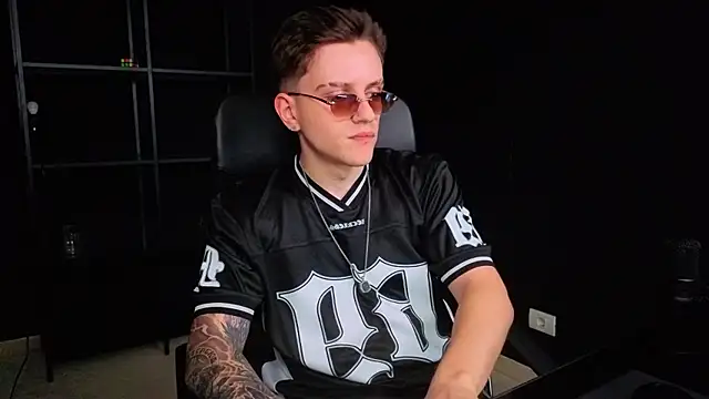 FelixStarkk Live XXX-Chat