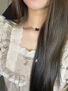 دردشة Yiyina_17 الجنسية المباشرة