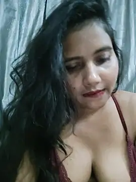 hornykhushi321's Live XXX Chat