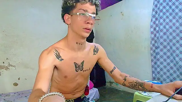 Chatroom XXX en direct de mateodeamjo_07