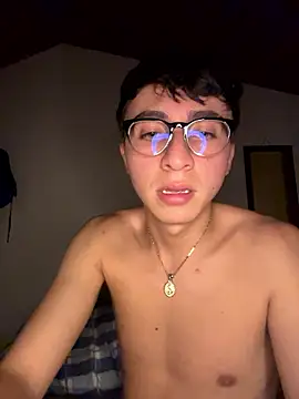 CamiRojas_boy Chat XXX in diretta