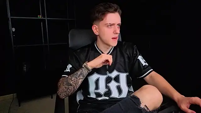 FelixStarkk Live XXX-chat