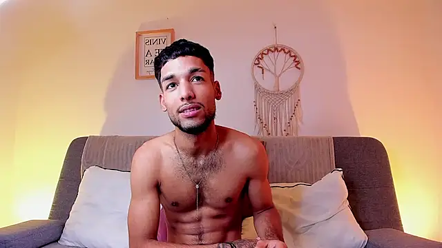 Thiagoferreti's Live XXX Chat