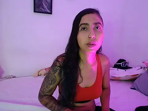 aria_jhonsson Chat XXX in diretta