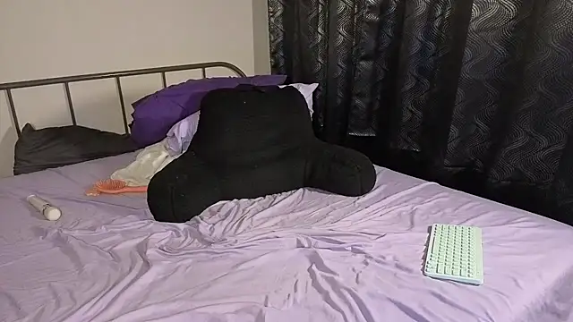 Chat +18 de EXYevatell ao vivo