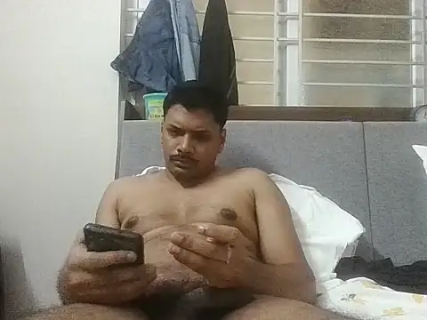 Show de Bakasur_19 na webcam