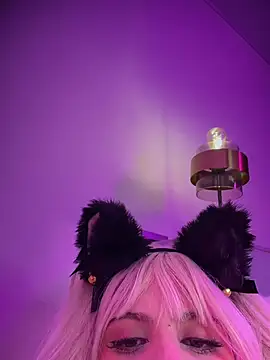 issa_baby2's Live XXX Chat