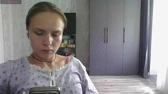 Annie_Cohn: απευθείας συνομιλία ΧΧΧ