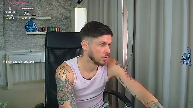 JonahShaw Adlı Modelin Canlı XXX Sohbeti