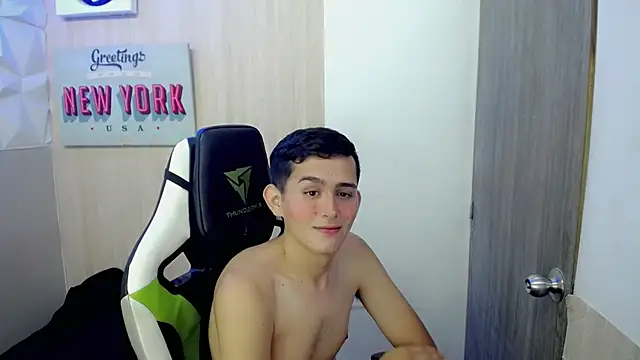 XXX chat uživo modela JaxBlue_