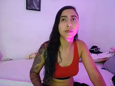 aria_jhonsson's Live XXX Chat