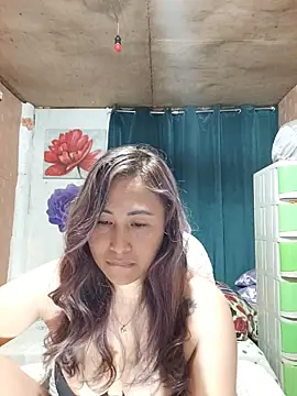 Filipina_Desire's Live XXX Chat