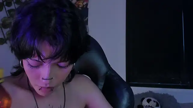 Anny_KiittyのライブXXXチャット