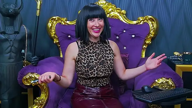 LaraMaeve's Live XXX Chat