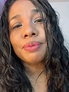 Rashell1_Queen Live XXX Chat
