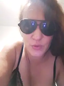 Chat XXX en directo de Maggie38