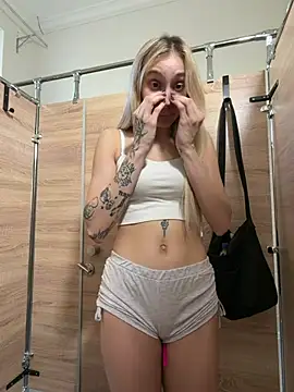 Pink_Kiss' Live XXX Chat
