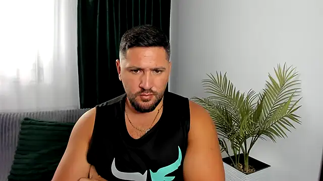 Gold_Alpha_Boy Chat XXX in diretta