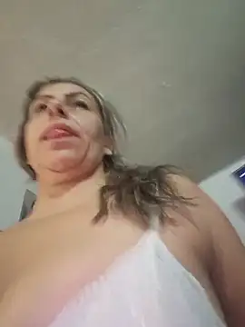 maynor_1998 Live XXX-Chat