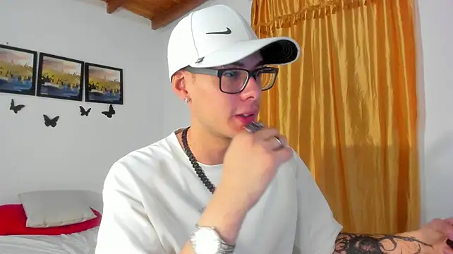 Živý XXX chat Vlad__night