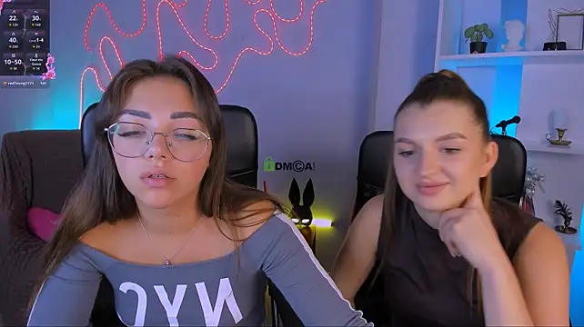 kiki_swan Adlı Modelin Canlı XXX Sohbeti