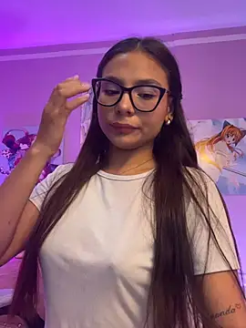 دردشة amira_cute2 الجنسية المباشرة