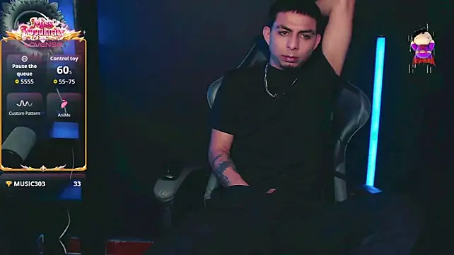 ALPHA_LATINO live XXX chat