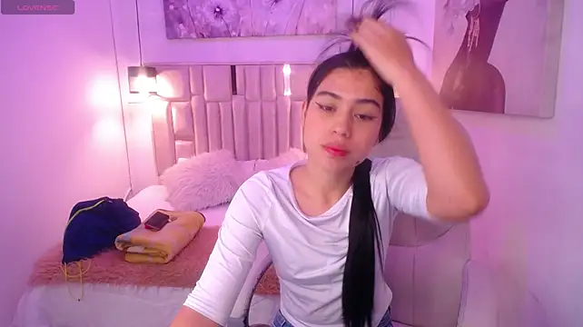 Viioleth_'s Live XXX Chat